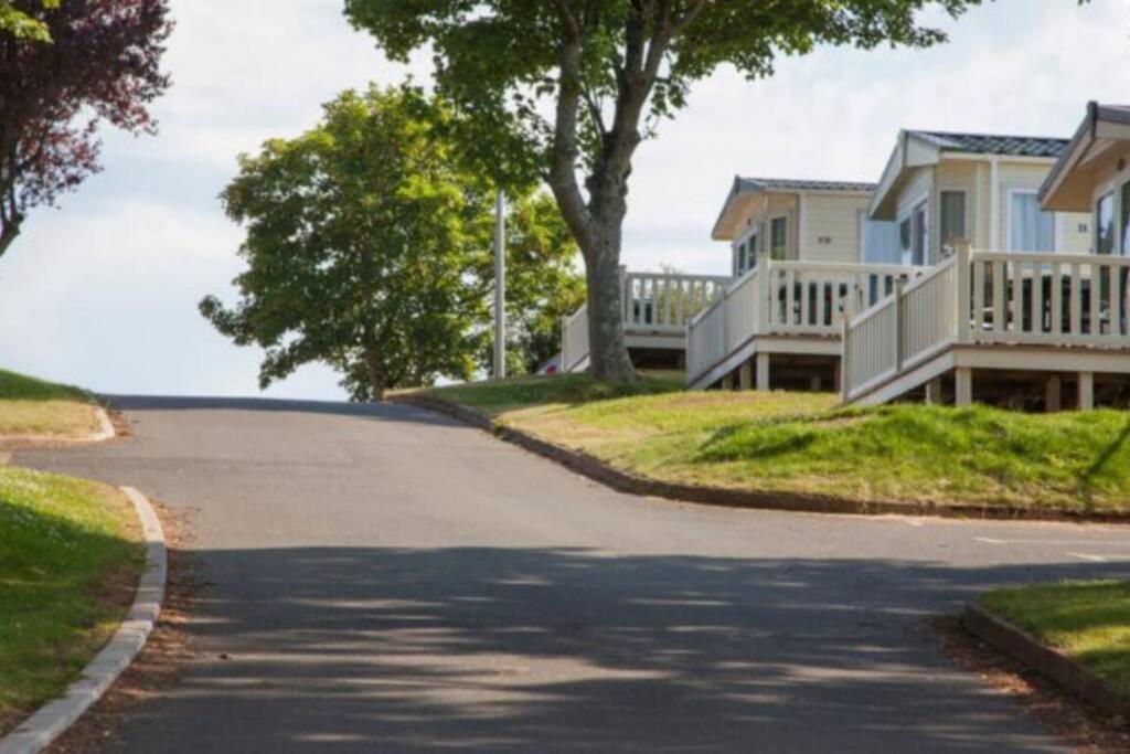 Hoburne Devon Bay Static 3 Bed Apartment Goodrington Bagian luar foto