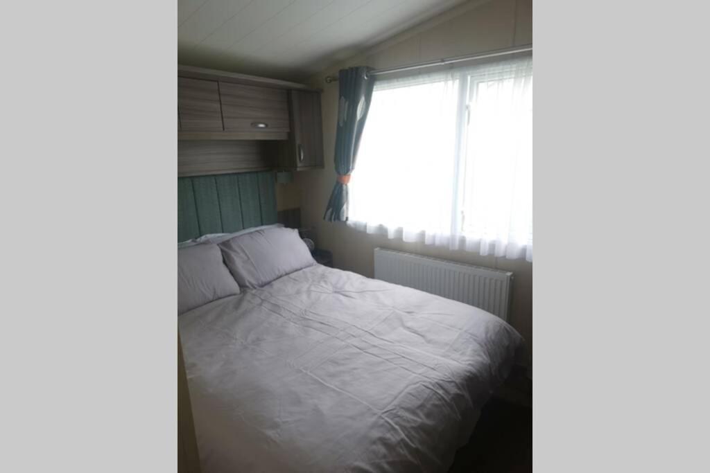 Hoburne Devon Bay Static 3 Bed Apartment Goodrington Bagian luar foto