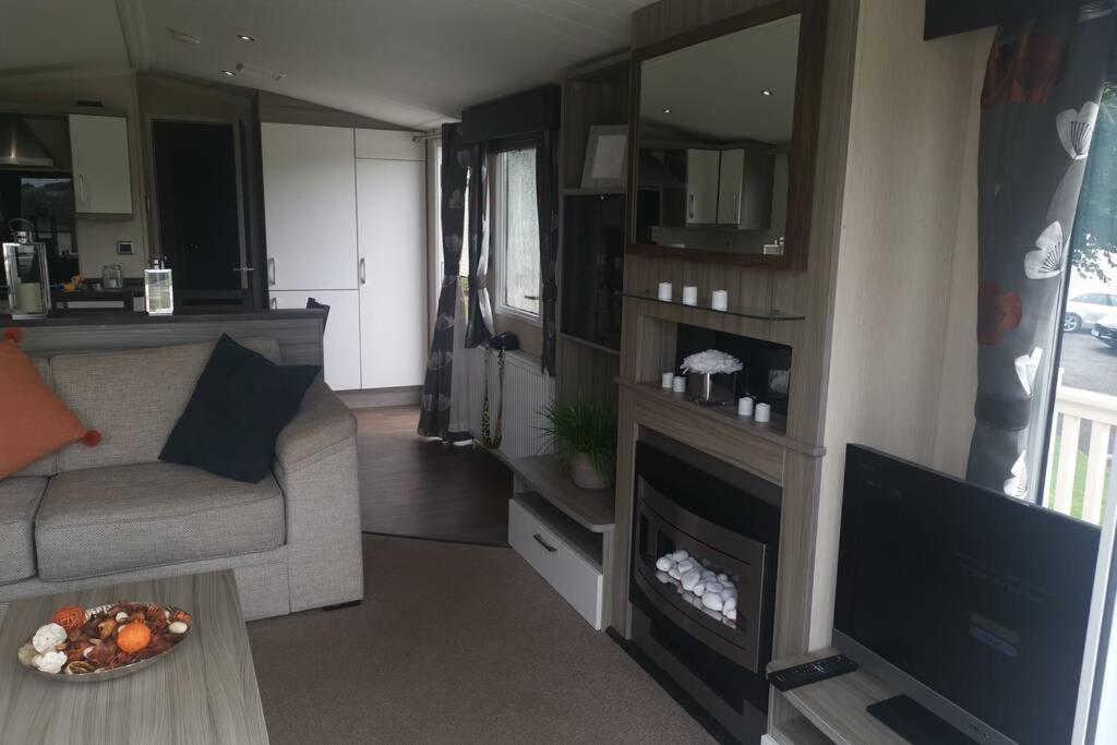 Hoburne Devon Bay Static 3 Bed Apartment Goodrington Bagian luar foto