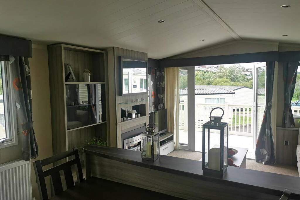 Hoburne Devon Bay Static 3 Bed Apartment Goodrington Bagian luar foto